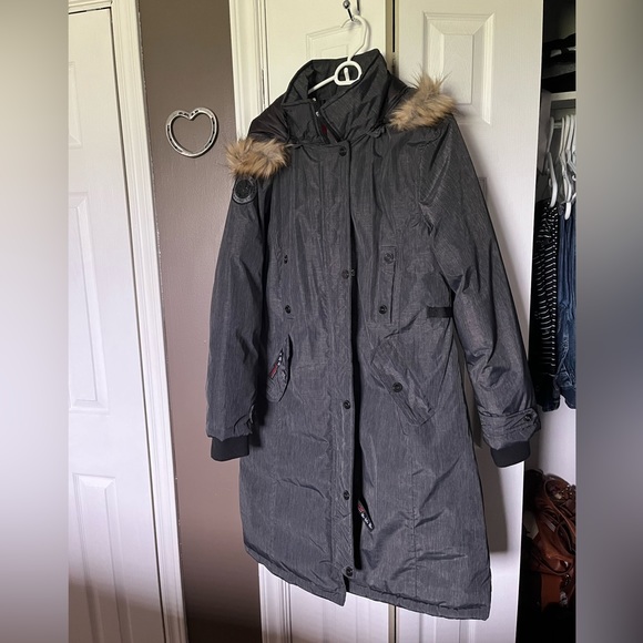 Canada Weathergear Super Triple Goose Winter Jacket - Picture 1 of 3